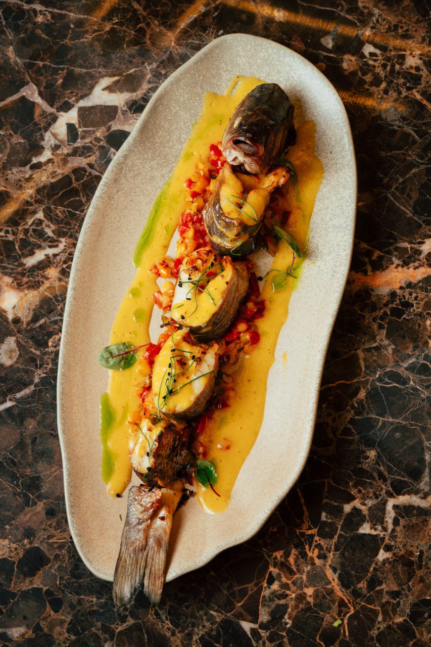 Loup de mer farci au dersa